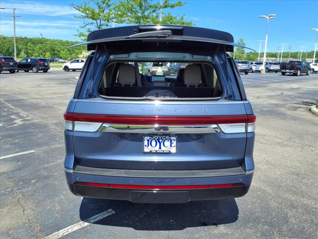 2022 Lincoln Navigator L Reserve