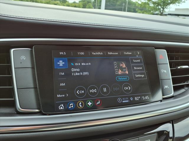 2023 Buick Enclave Essence
