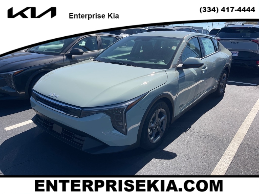 2025 Kia K4 LXS