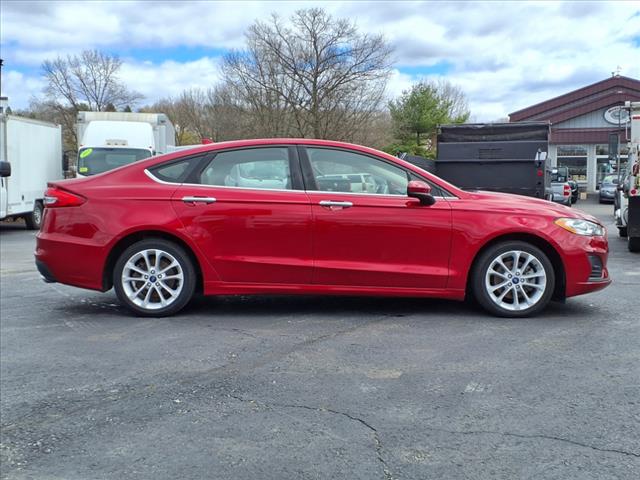 2020 Ford Fusion SE