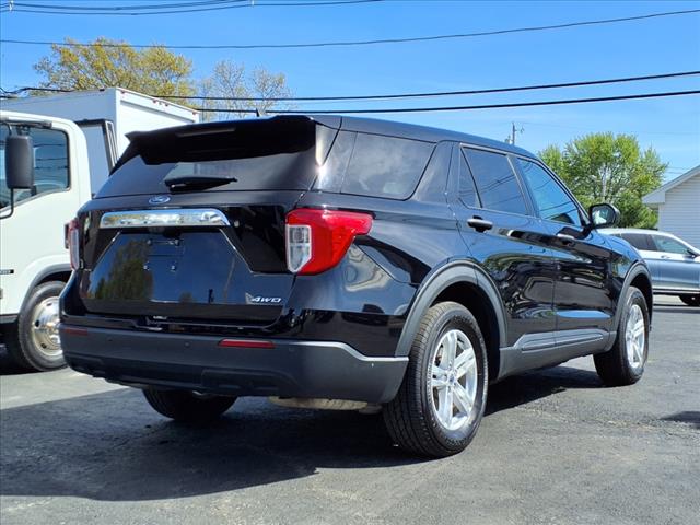 2022 Ford Explorer Base