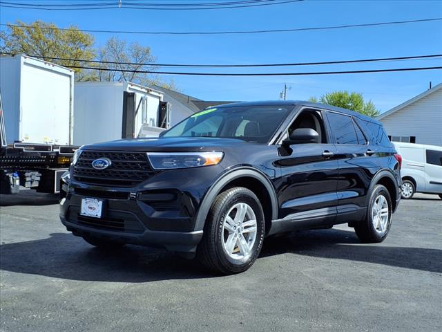 2022 Ford Explorer Base