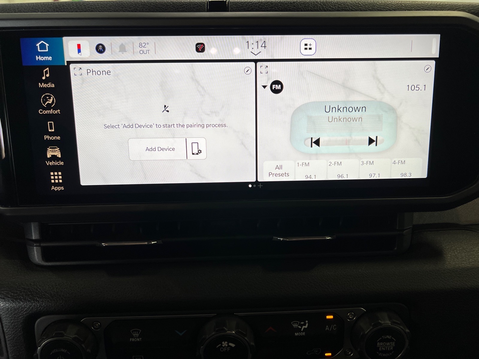 View vehicle photo 5
