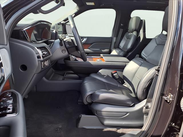 2023 Lincoln Navigator L Reserve - Photo 10