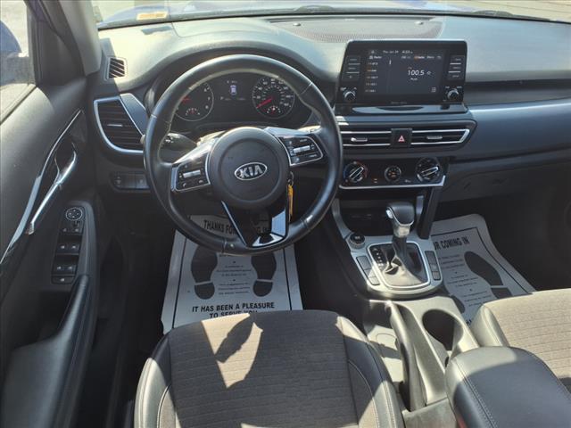 2021 Kia Seltos S - Photo 10