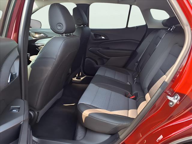 2024 Chevrolet Trax LT - Photo 12