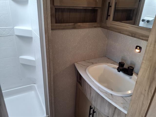 2021 Forest River Artic Wolf  - Photo 13