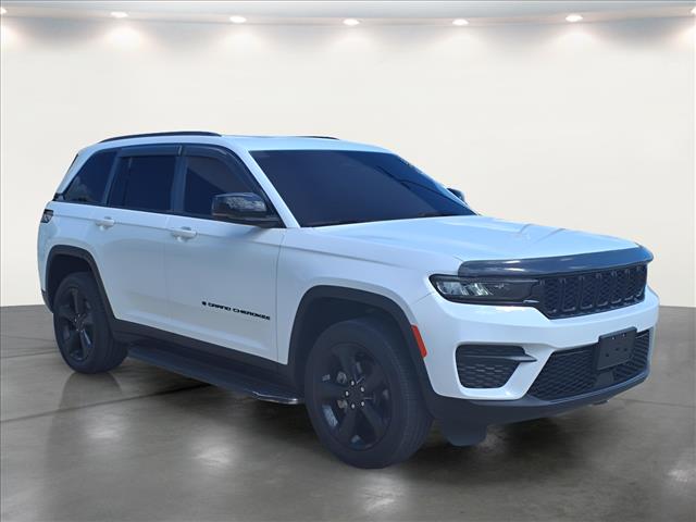 2024 Jeep Grand Cherokee Altitude - Photo 17