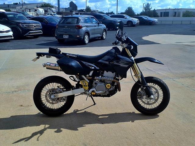 2024 Suzuki DR-Z400SM 400 - Photo 2