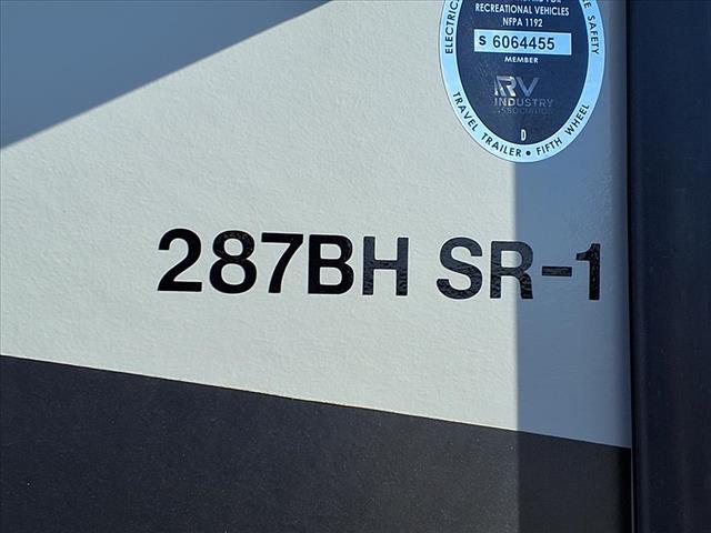 2021 Forest River Artic Wolf  - Photo 5