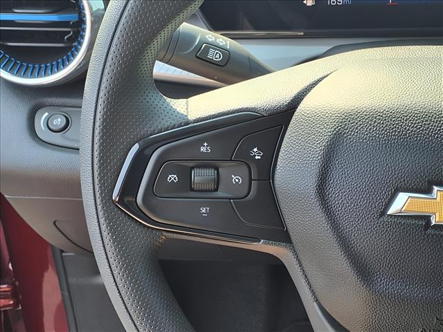 2024 Chevrolet Trax LT - Photo 5