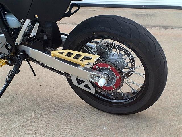 2024 Suzuki DR-Z400SM 400 - Photo 8