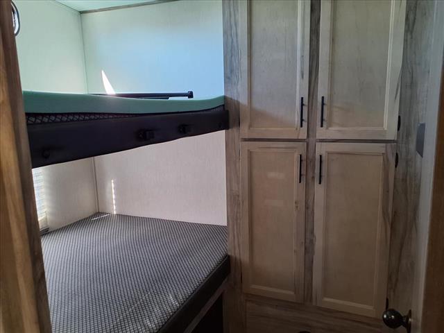 2021 Forest River Artic Wolf  - Photo 9