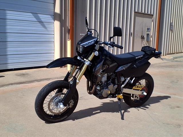 2024 Suzuki DR-Z400SM 400