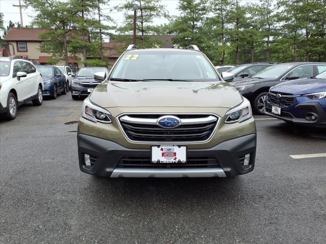 2022 Subaru Outback Touring XT