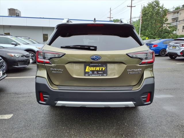 2022 Subaru Outback Touring XT