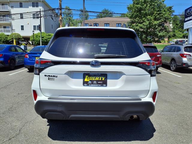 2025 Subaru Forester Premium