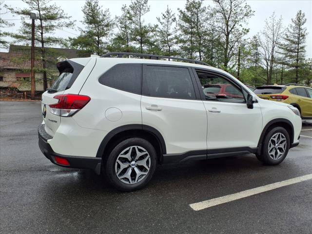 2022 Subaru Forester Premium
