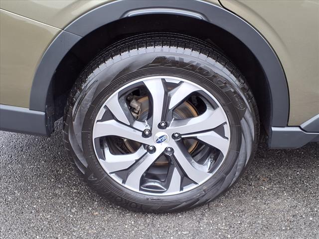 2022 Subaru Outback Touring XT