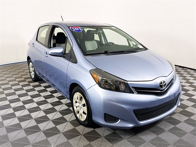 2013 Toyota Yaris 5-Door L