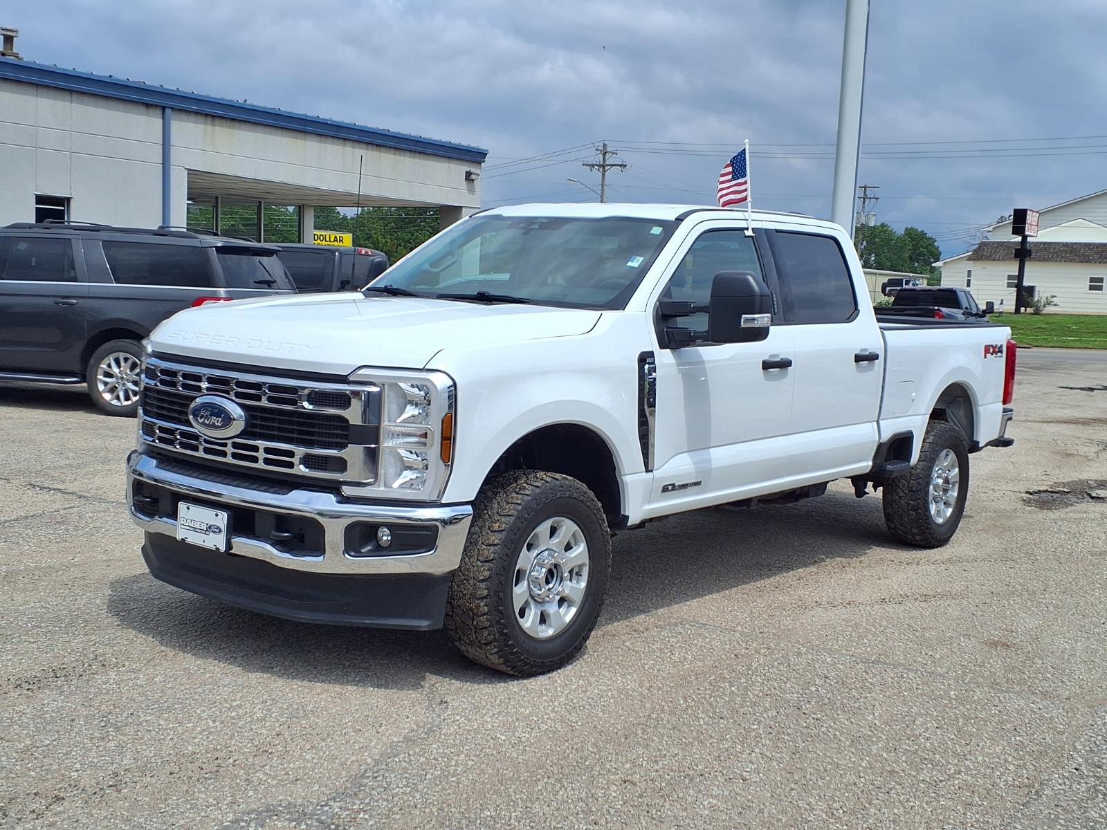 2024 Ford F-250 Super Duty XLT SuperCab 4WD