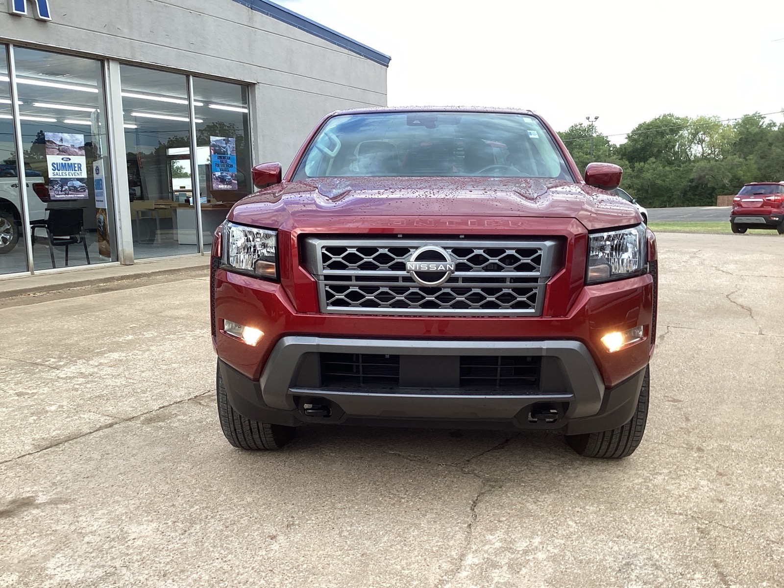 View vehicle photo 3