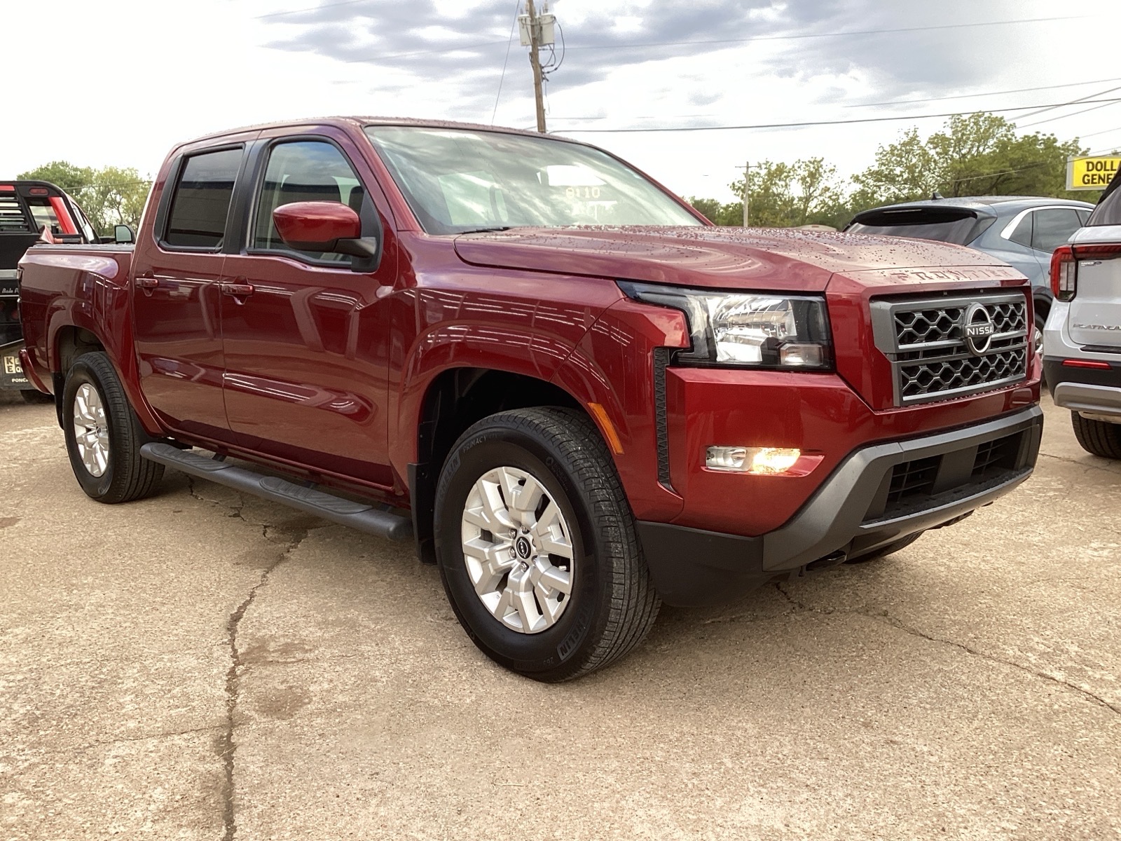 View vehicle photo 4