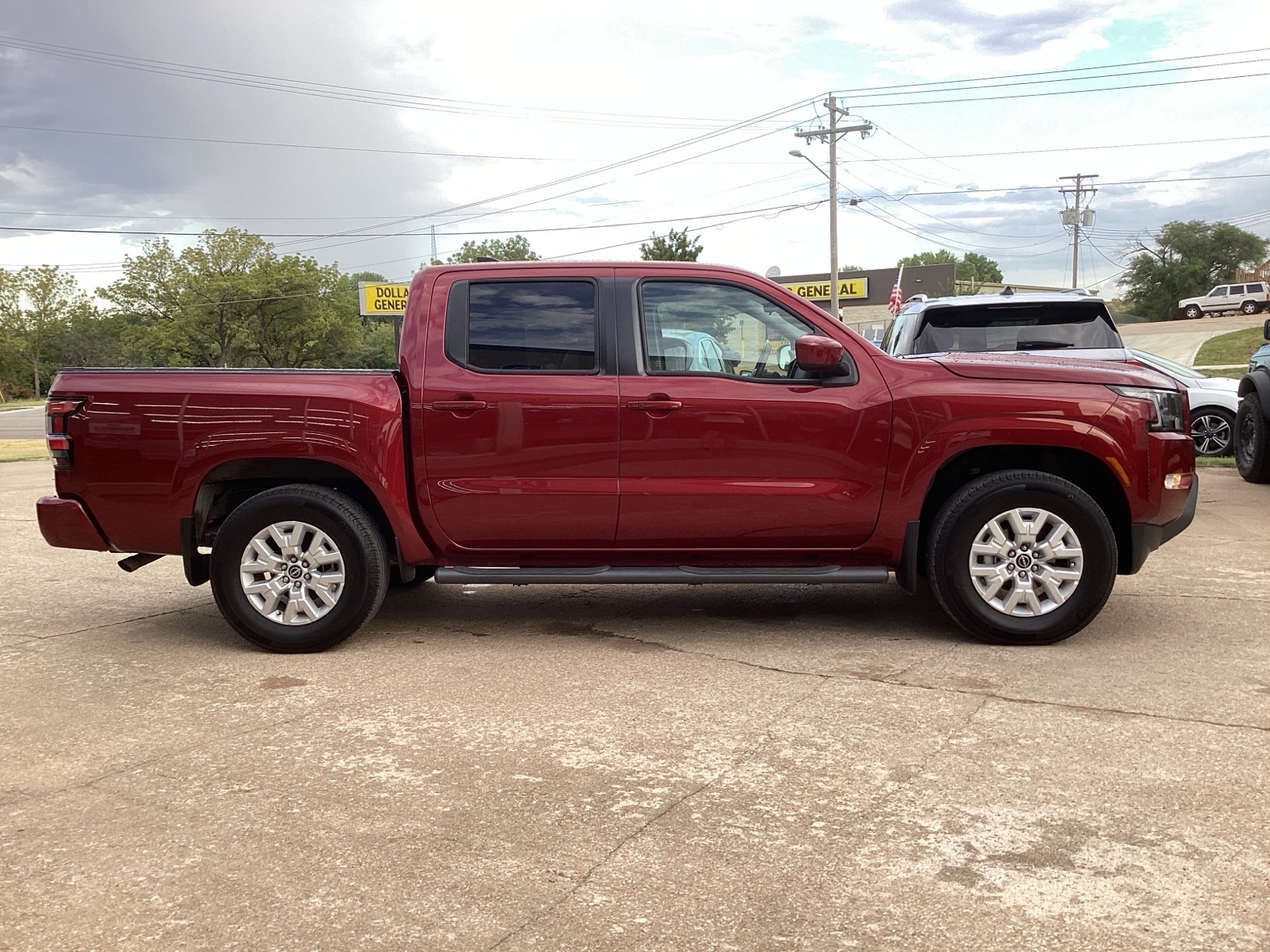 View vehicle photo 5