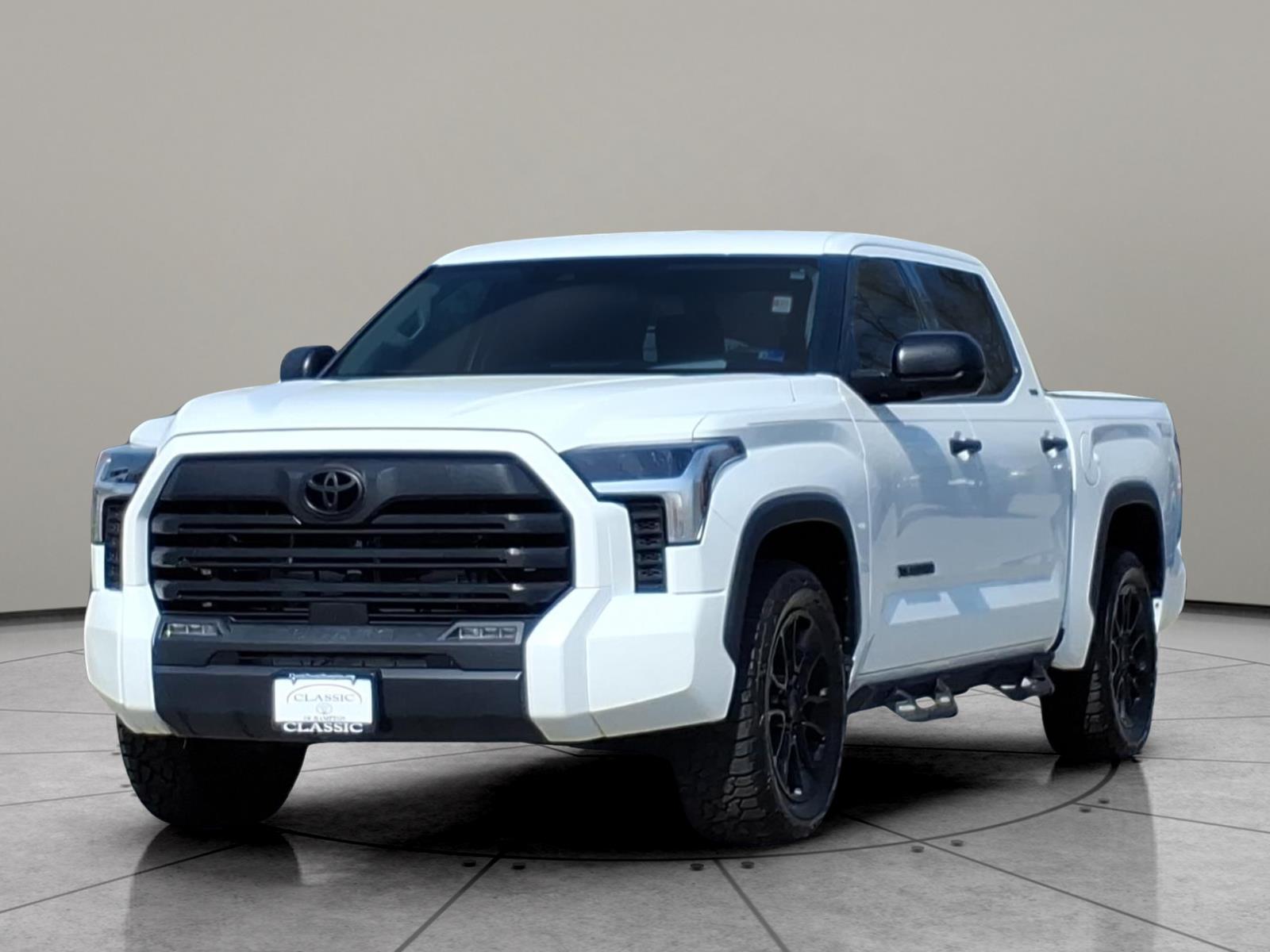 2022 Toyota Tundra SR5 CrewMax Cab RWD