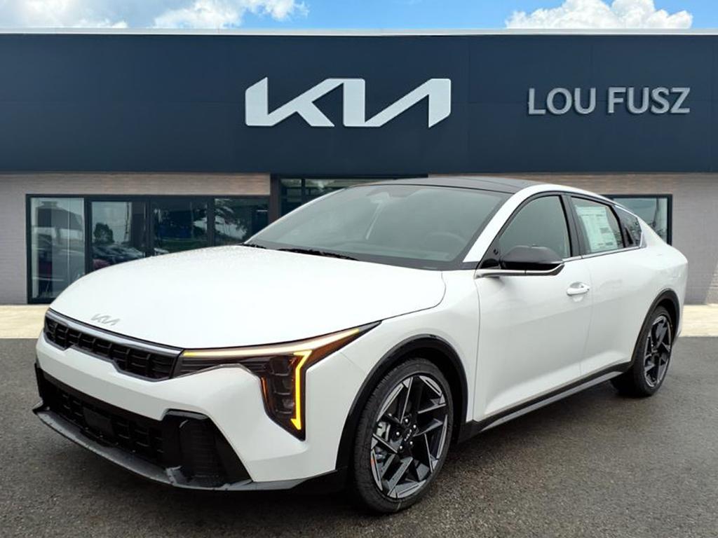 2025 Kia K4 GT-Line
