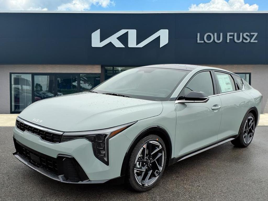 2025 Kia K4 GT-Line