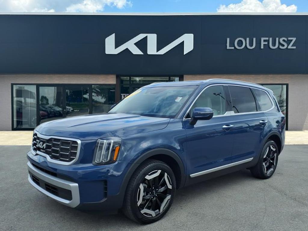 2023 Kia Telluride S