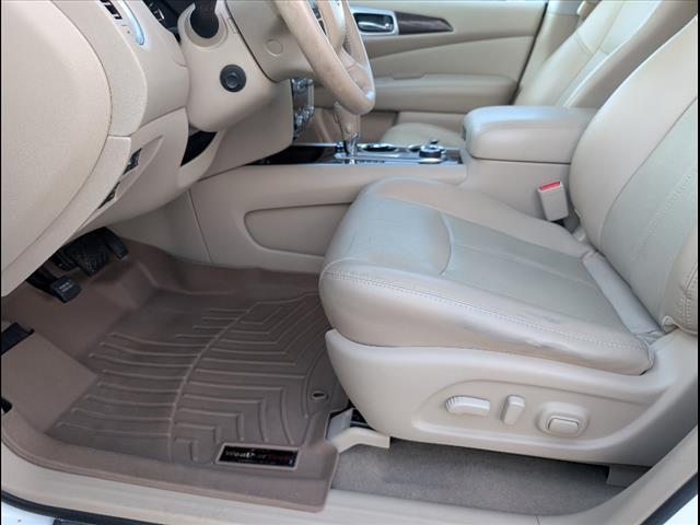 2014 Nissan Pathfinder Platinum