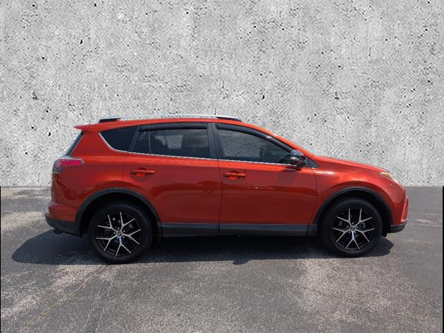 2016 Toyota RAV4 SE