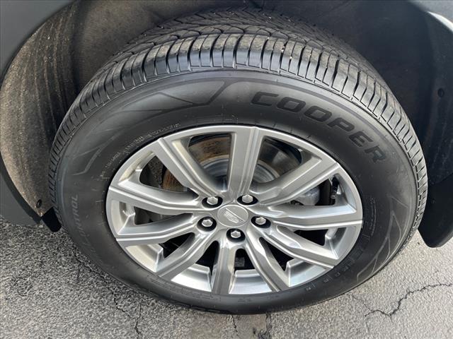 2021 Cadillac XT4 Premium Luxury