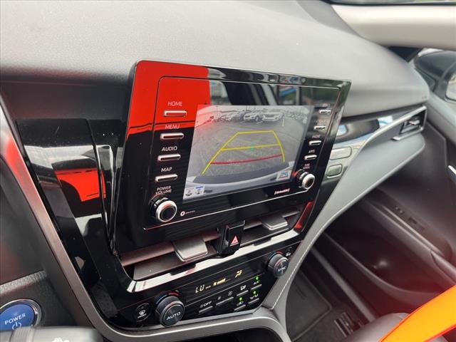 2022 Toyota Camry Hybrid SE