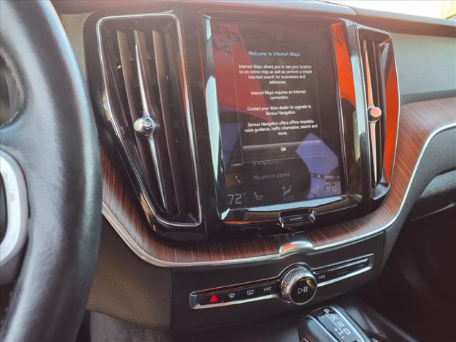 2021 Volvo XC60 T5 Momentum