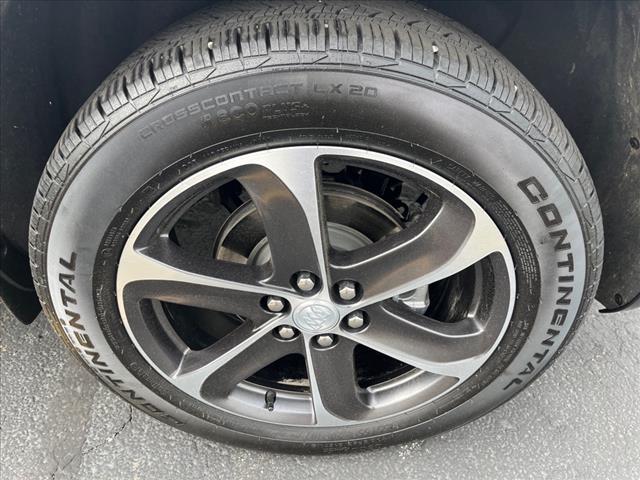 2022 Buick Enclave Essence