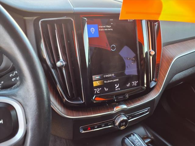 2021 Volvo XC60 T5 Momentum