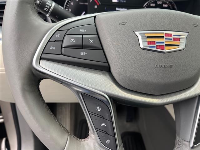 2022 Cadillac XT5 Premium Luxury