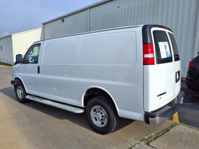 2023 Chevrolet Express 2500