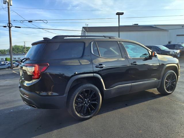 2022 GMC Acadia SLE