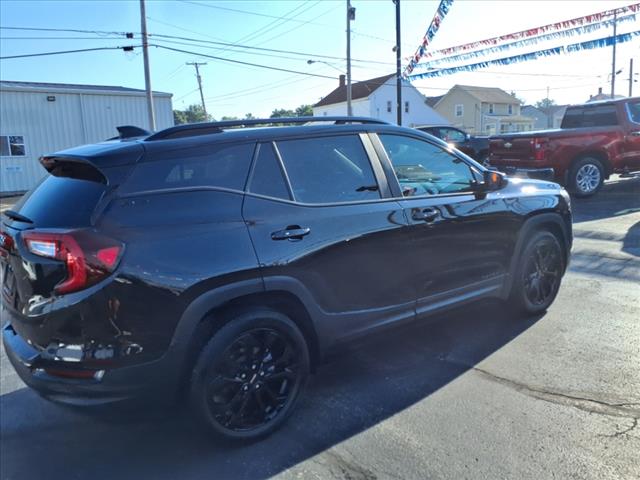 2022 GMC Terrain SLE