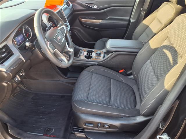2022 GMC Acadia SLE