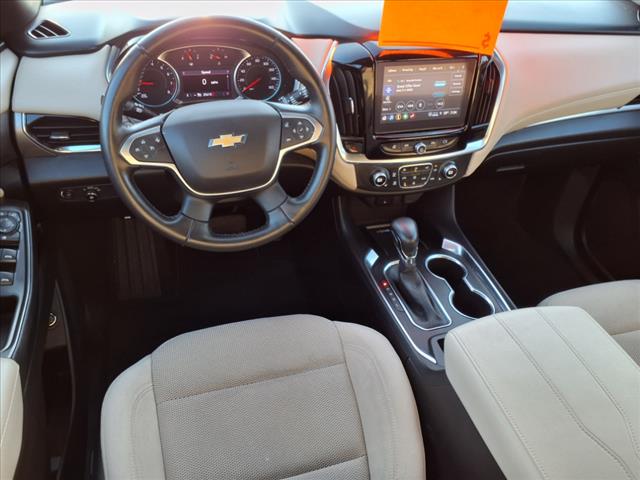 2022 Chevrolet Traverse LT Cloth
