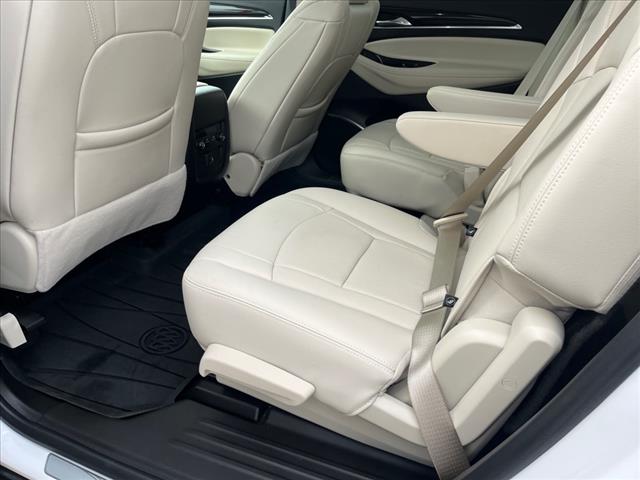 2022 Buick Enclave Essence