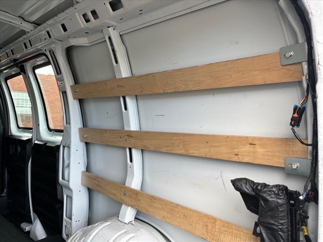 2023 Chevrolet Express 2500