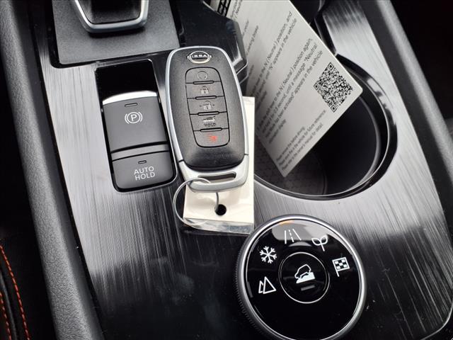 2025 Nissan Rogue Rock Creek