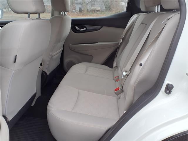 2018 Nissan Rogue Sport SV