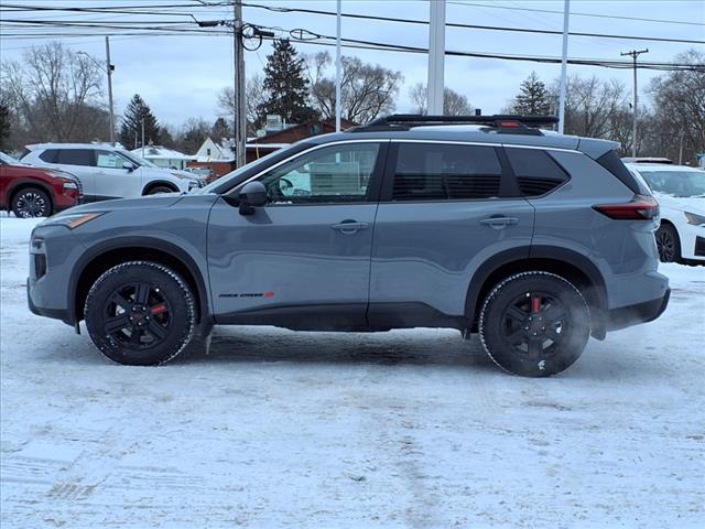 2025 Nissan Rogue Rock Creek